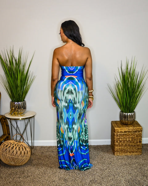 Work of Art Maxi Dress Small